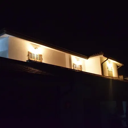Agai Bed & Breakfast